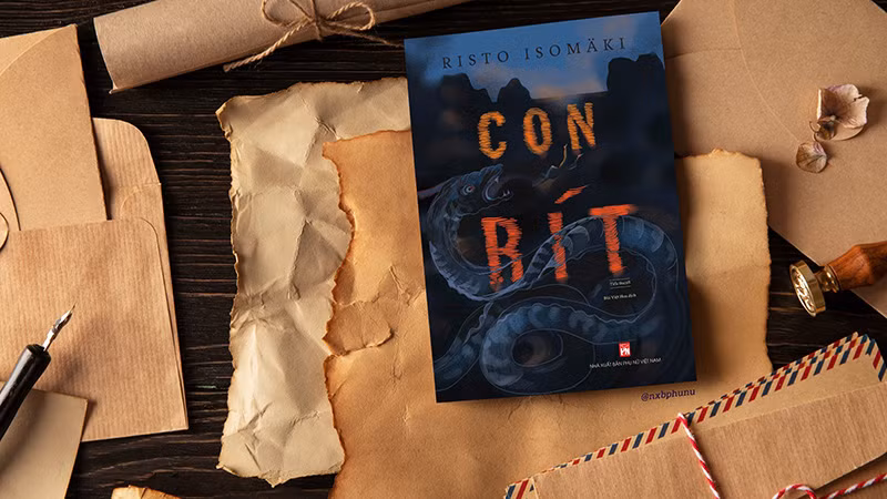 Tiểu thuyết "Con rít". (Ảnh: Nhà xuất bản Phụ nữ Việt Nam) Tiểu thuyết "Con rít". (Ảnh: Nhà xuất bản Phụ nữ Việt Nam)