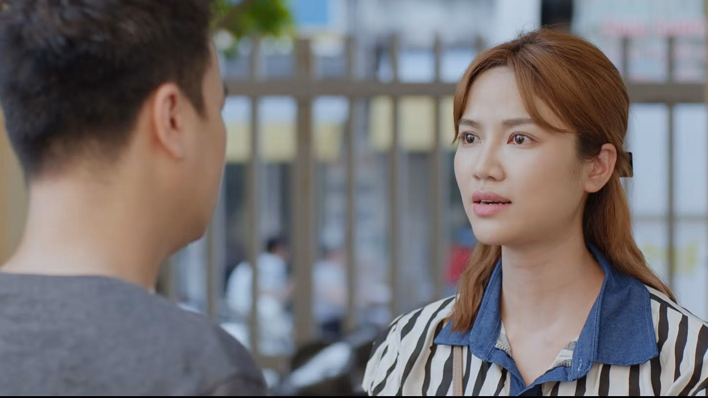 Anh Đào trong một diện mạo khác hoàn toàn. Anh Đào trong một diện mạo khác hoàn toàn.