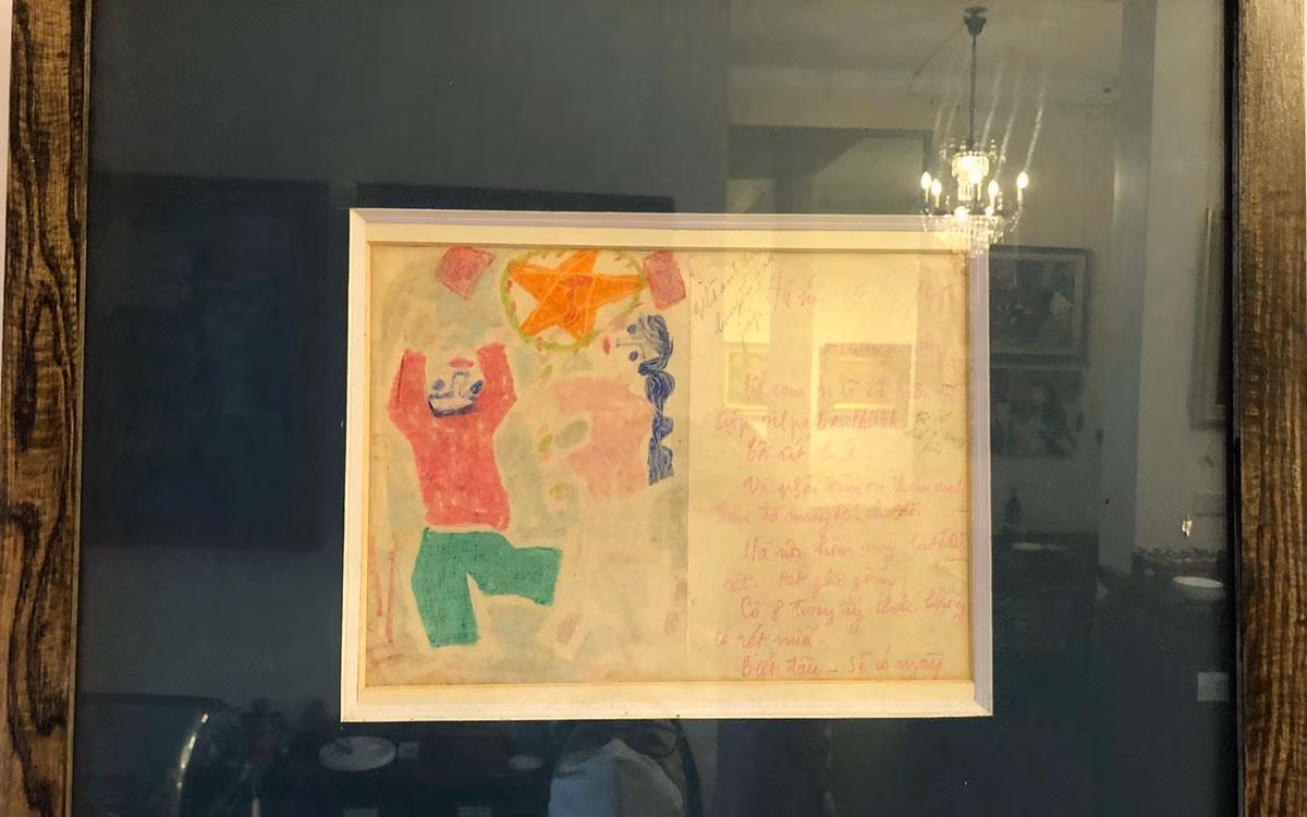Bức tranh "Trung thu" của họa sĩ Bùi Xuân Phái, bằng phấn màu trên giấy năm 1976, họa sĩ Văn Dương Thành sưu tầm và giới thiệu. Bức tranh "Trung thu" của họa sĩ Bùi Xuân Phái, bằng phấn màu trên giấy năm 1976, họa sĩ Văn Dương Thành sưu tầm và giới thiệu.