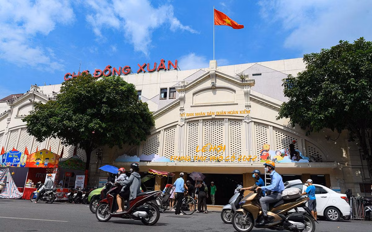 Chợ Đồng Xuân ngày nay.