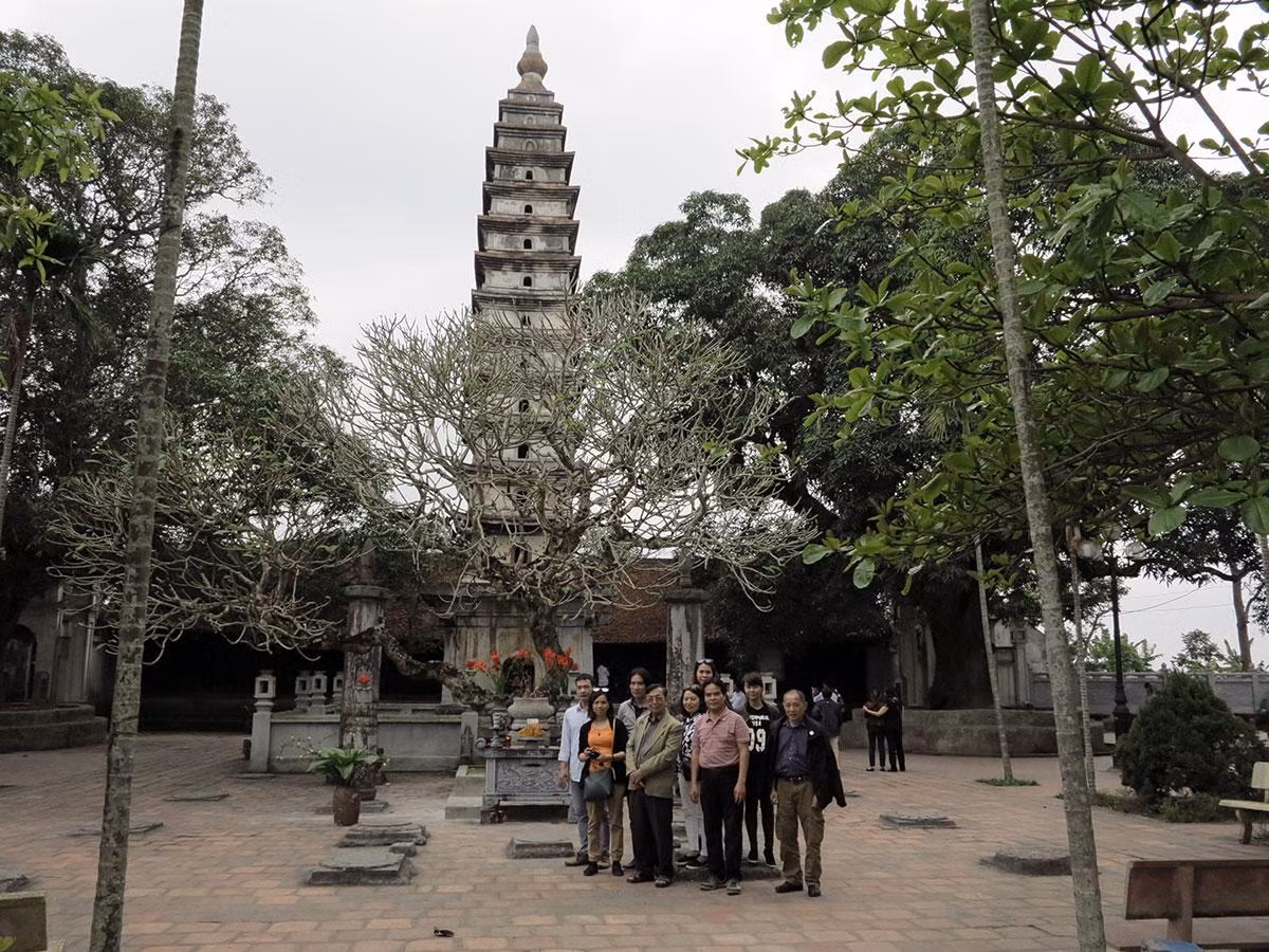 Một chuyến nghiên cứu của các cán bộ Viện. Một chuyến nghiên cứu của các cán bộ Viện.