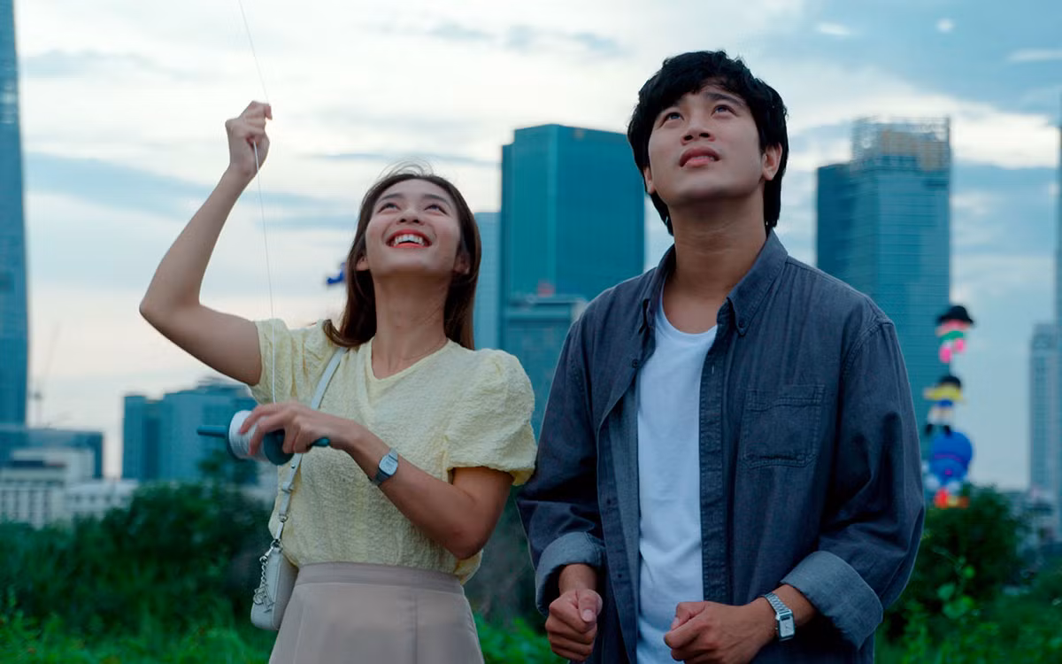 Diễn viên Khả Ngân trong vai Trà Mi. Diễn viên Khả Ngân trong vai Trà Mi.