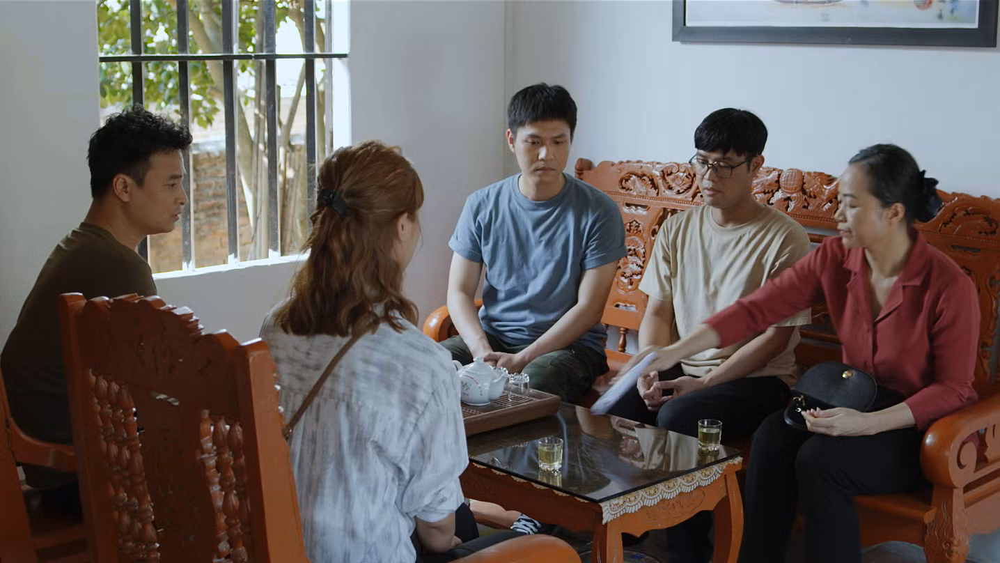 Cảnh trong phim. Cảnh trong phim.