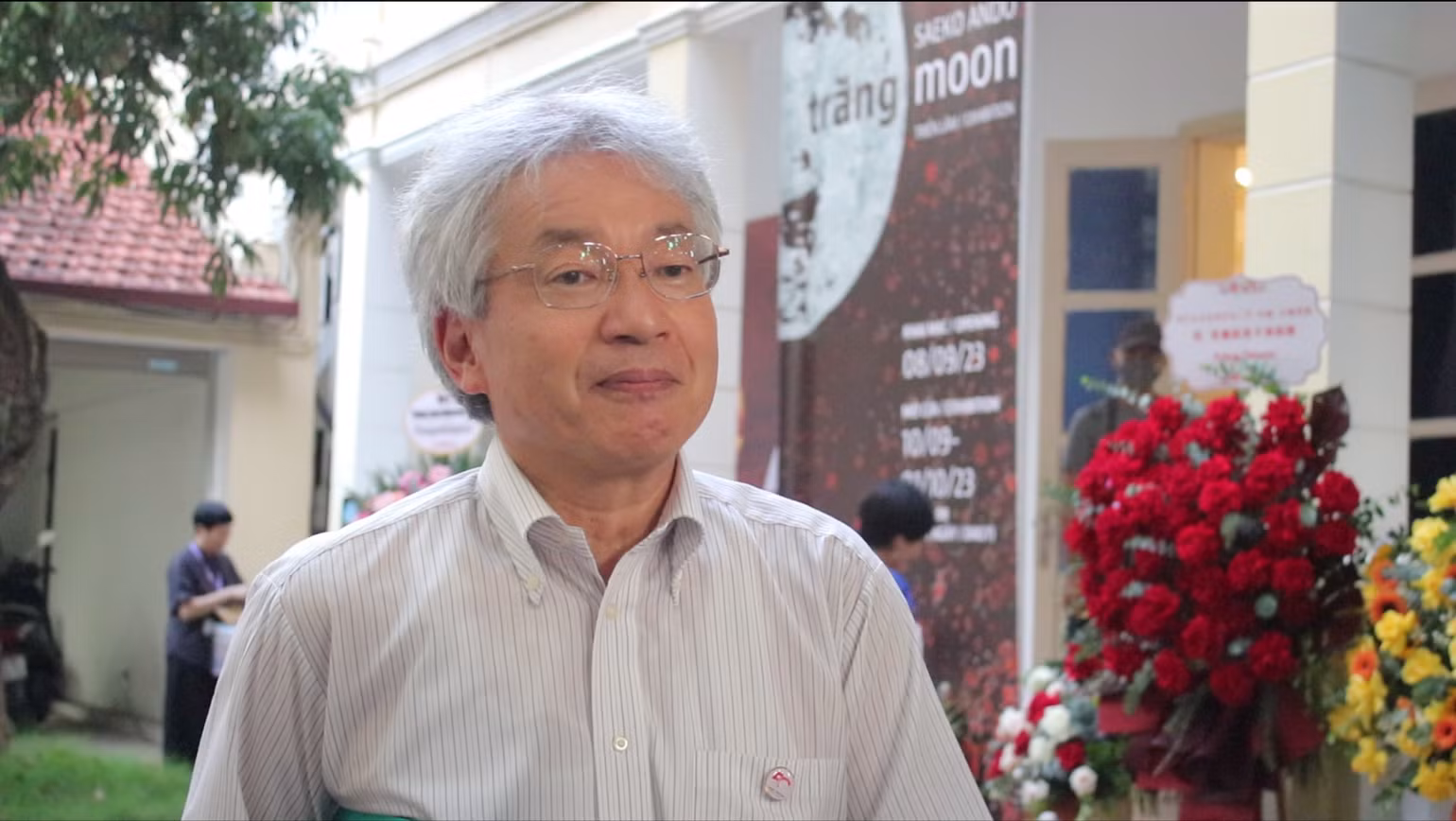 Giám đốc Trung tâm Giao lưu Văn hóa Nhật Bản tại Việt Nam Doi Katsuma phát biểu về ý nghĩa của sự kiện Giám đốc Trung tâm Giao lưu Văn hóa Nhật Bản tại Việt Nam Doi Katsuma phát biểu về ý nghĩa của sự kiện