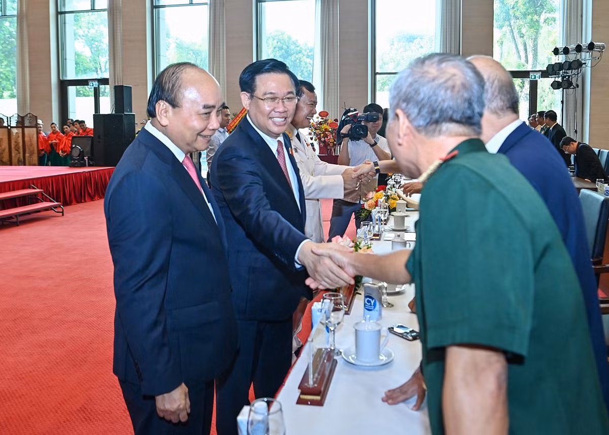 [Ảnh] Chủ tịch nước, Chủ tịch Quốc hội dự Lễ kỷ niệm 30 năm ngày thành lập Ủy ban Quốc phòng và An ninh ảnh 2