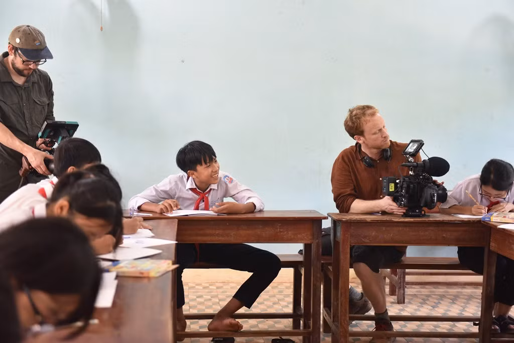 Cảnh hậu trường phim Tam Mỹ Tây.