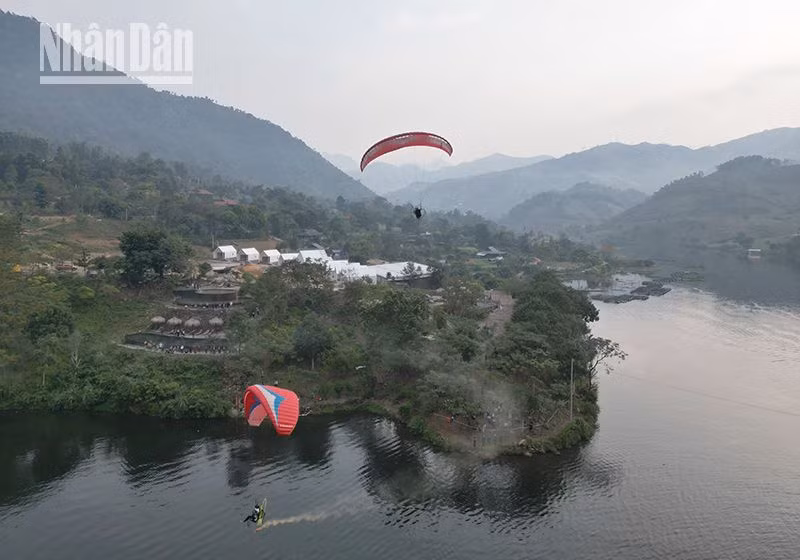 Sơn La: Sôi động Ngày hội du lịch văn hóa huyện Phù Yên ảnh 3 Sơn La: Sôi động Ngày hội du lịch văn hóa huyện Phù Yên ảnh 3