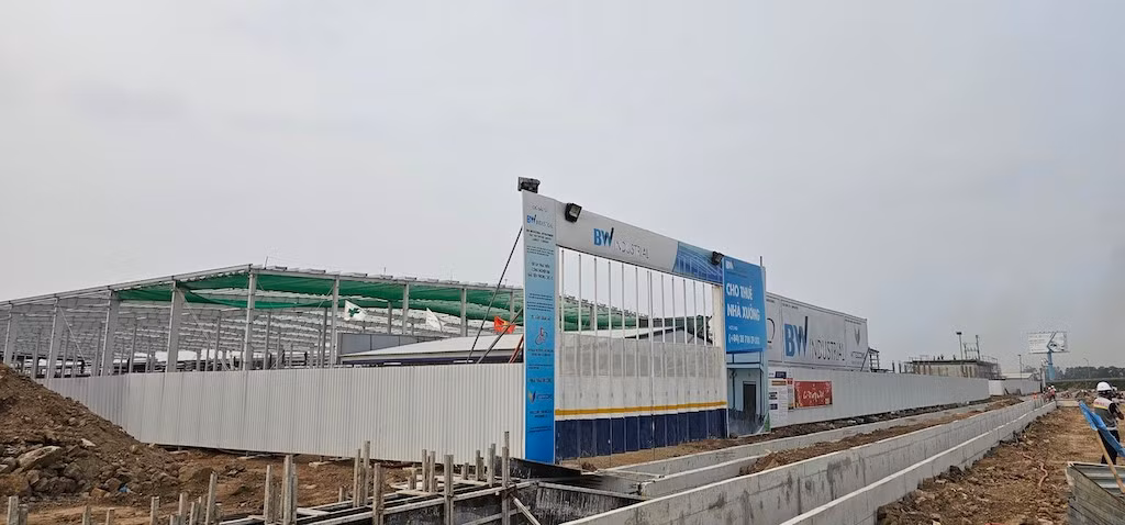 Một số dự án tại khu công nghiệp bắc Tiền Phong đang được các doanh nghiệp triển khai. Một số dự án tại khu công nghiệp bắc Tiền Phong đang được các doanh nghiệp triển khai.