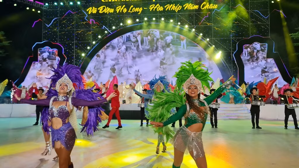 Các vũ điệu Samba sôi động. Các vũ điệu Samba sôi động.