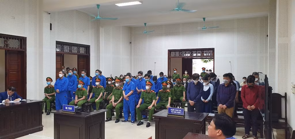 Các bị cáo tại phiên tòa. Các bị cáo tại phiên tòa.