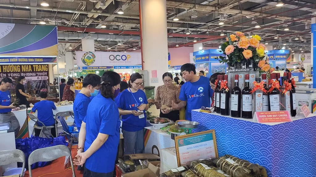 Nhiều sản phẩm OCOP của các địa phương trong tỉnh Quảng Ninh có chất lượng cao, thu hút người tiêu dùng.
