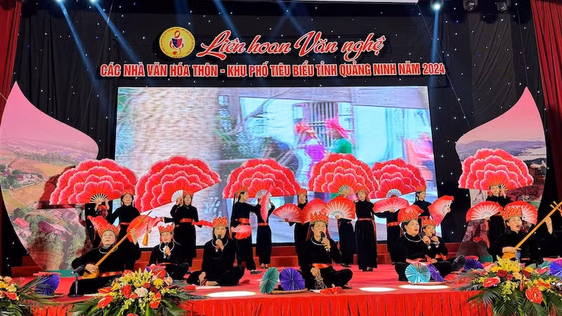Các giá trị văn hóa truyền thống được tôn vinh tại Liên hoan. Các giá trị văn hóa truyền thống được tôn vinh tại Liên hoan.