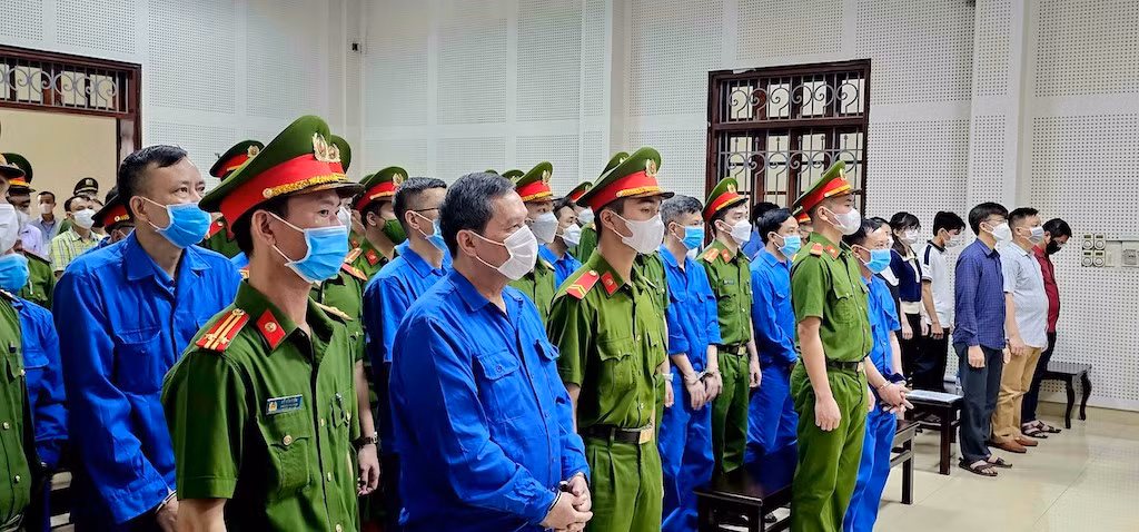 Các bị cáo tại phiên tòa. Các bị cáo tại phiên tòa.