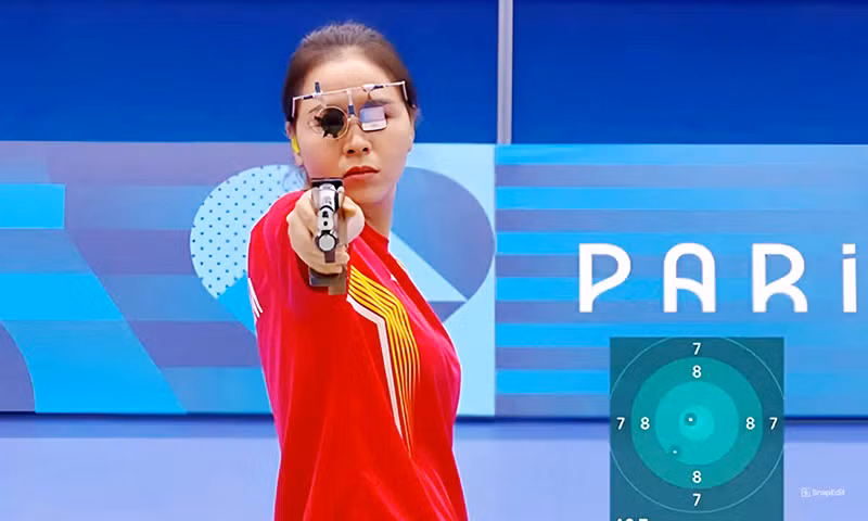 Thu Vinh thi đấu tại Olympic Paris 2024. (Ảnh chụp màn hình)