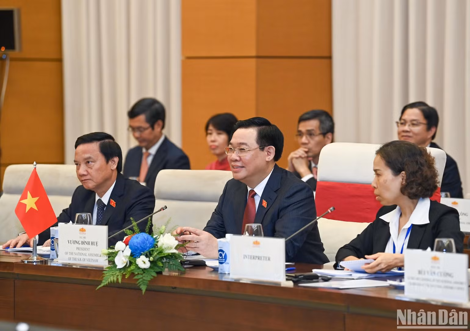 Chủ tịch Quốc hội Vương Đình Huệ phát biểu tại buổi hội đàm. (Ảnh: DUY LINH) Chủ tịch Quốc hội Vương Đình Huệ phát biểu tại buổi hội đàm. (Ảnh: DUY LINH)