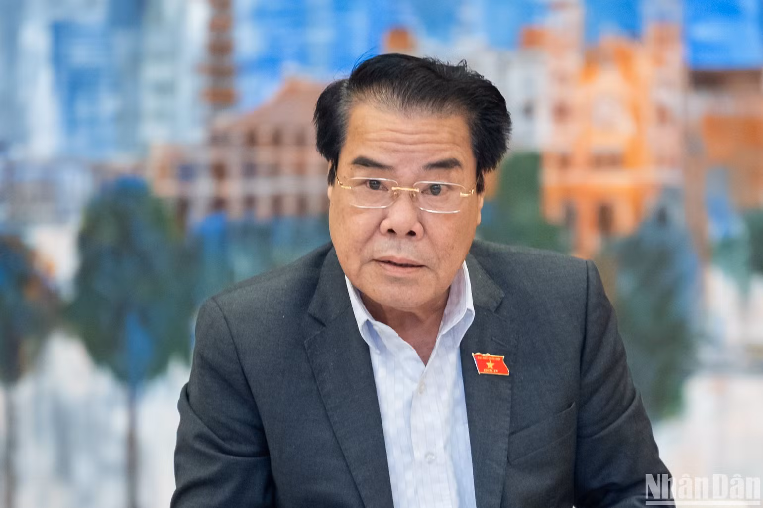 Trưởng Ban Dân nguyện Dương Thanh Bình báo cáo công tác dân nguyện của Quốc hội tháng 10 và tháng 11/2023. (Ảnh: DUY LINH) Trưởng Ban Dân nguyện Dương Thanh Bình báo cáo công tác dân nguyện của Quốc hội tháng 10 và tháng 11/2023. (Ảnh: DUY LINH)