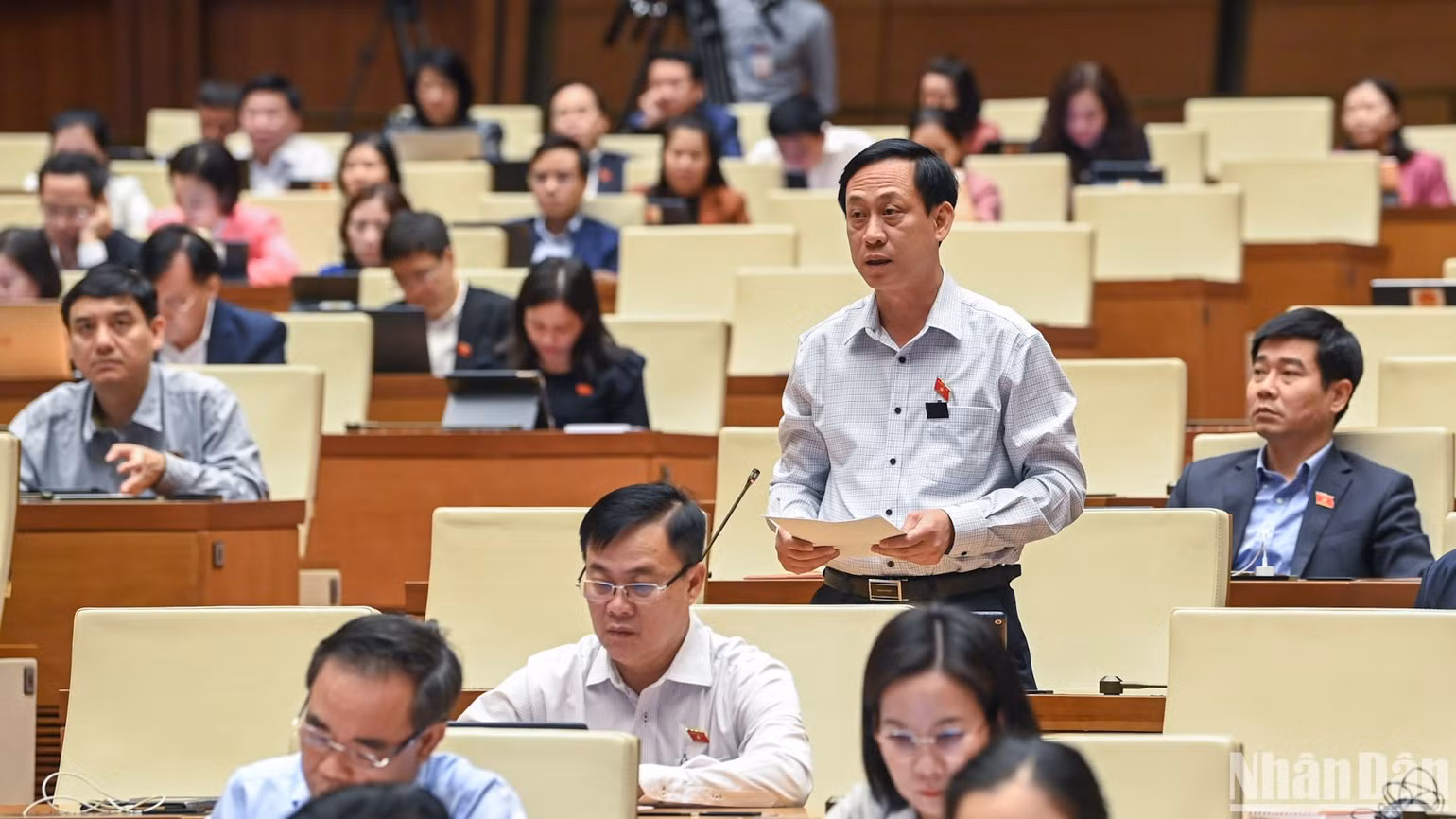 Đại biểu Mai Văn Hải (đoàn Thanh Hóa). (Ảnh: DUY LINH) Đại biểu Mai Văn Hải (đoàn Thanh Hóa). (Ảnh: DUY LINH)