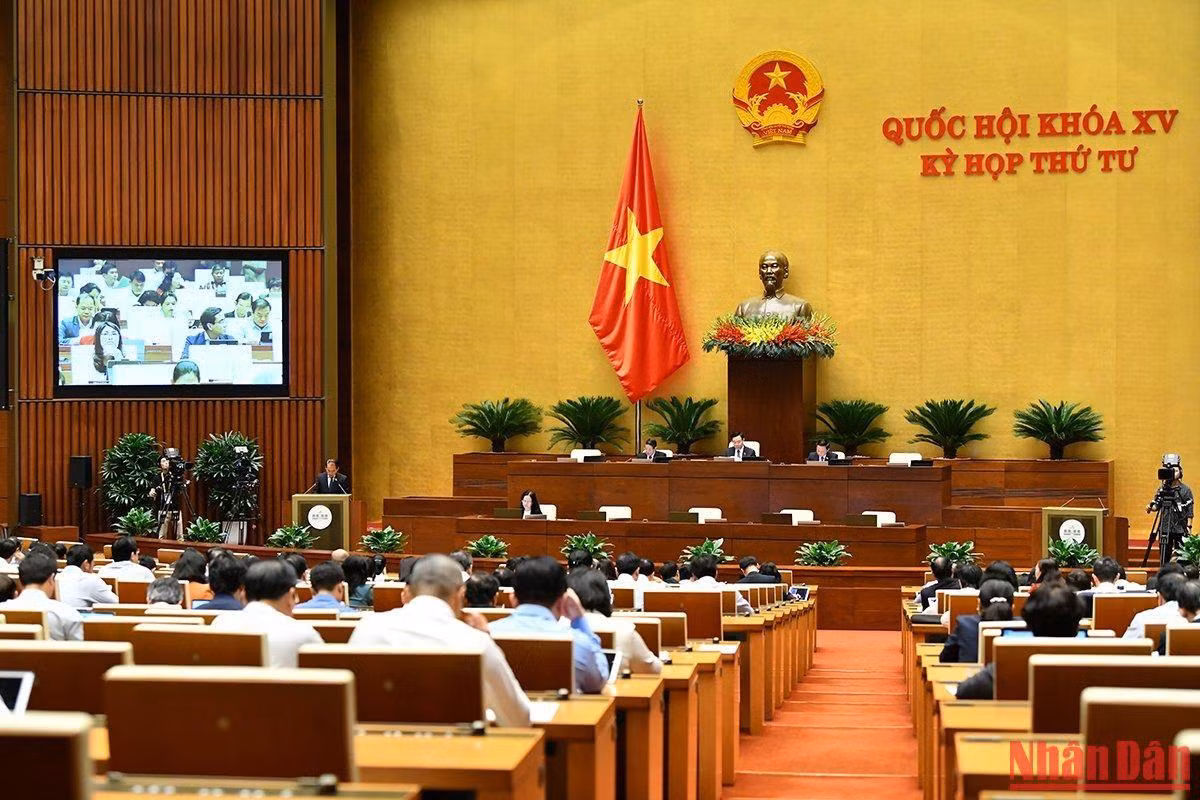 Quang cảnh phiên họp chiều 11/11. (Ảnh: THỦY NGUYÊN)