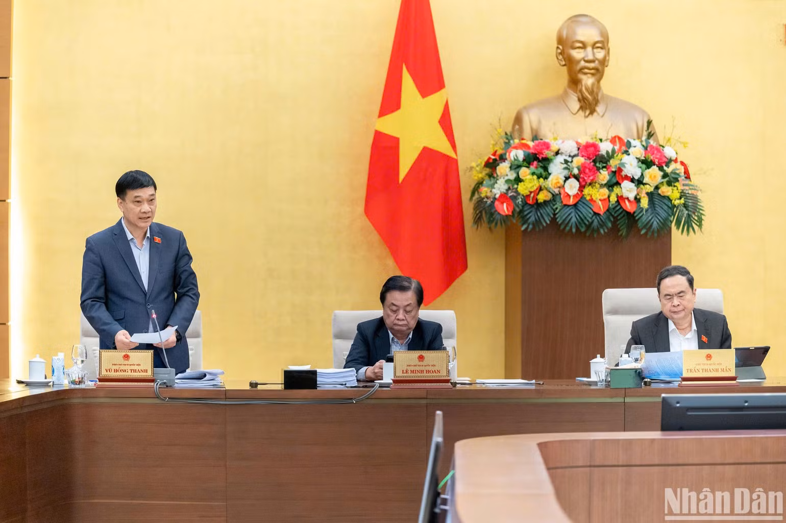 Phó Chủ tịch Quốc hội Vũ Hồng Thanh phát biểu. (Ảnh: DUY LINH)