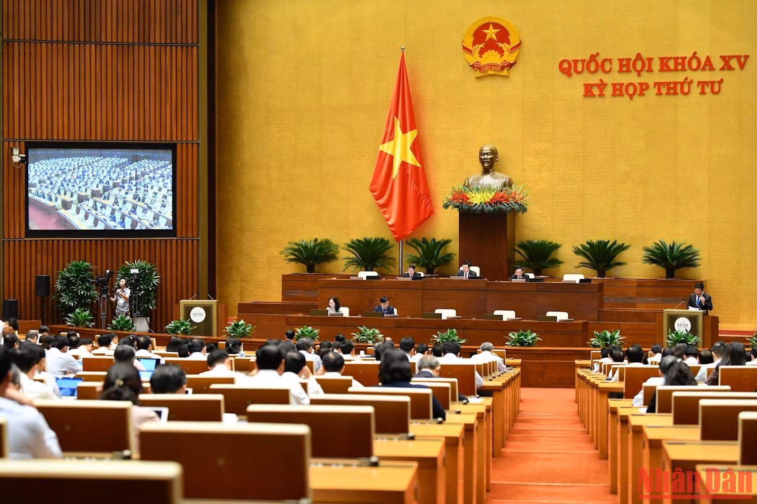 Quang cảnh phiên họp Quốc hội chiều 25/10. (Ảnh: THỦY NGUYÊN)