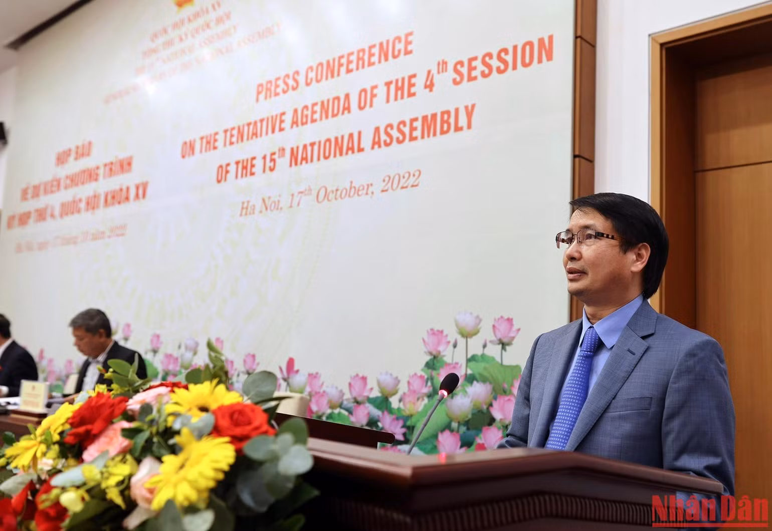 Phó Chủ nhiệm Văn phòng Quốc hội, Trợ lý Chủ tịch Quốc hội Phạm Thái Hà trình bày tóm tắt dự kiến chương trình Kỳ họp thứ 4, Quốc hội khóa XV.