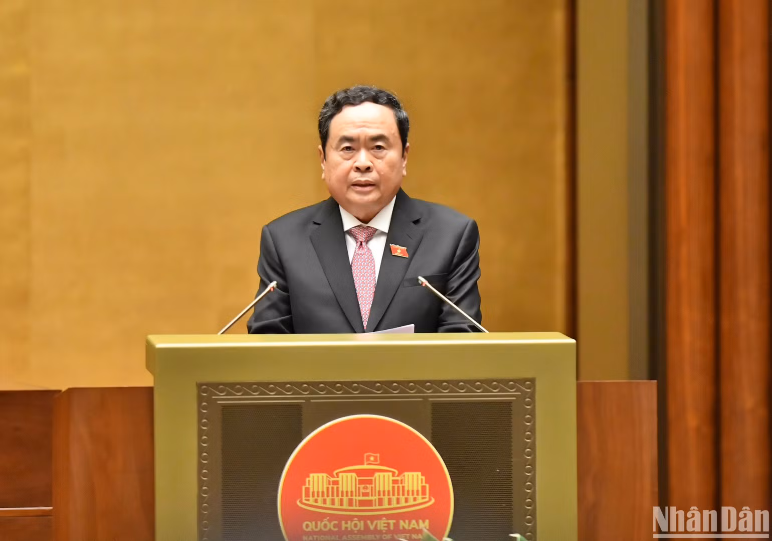 Phó Chủ tịch Thường trực Quốc hội Trần Thanh Mẫn phát biểu khai mạc Kỳ họp thứ 7, Quốc hội khóa XV. (Ảnh: LINH KHOA) Phó Chủ tịch Thường trực Quốc hội Trần Thanh Mẫn phát biểu khai mạc Kỳ họp thứ 7, Quốc hội khóa XV. (Ảnh: LINH KHOA)