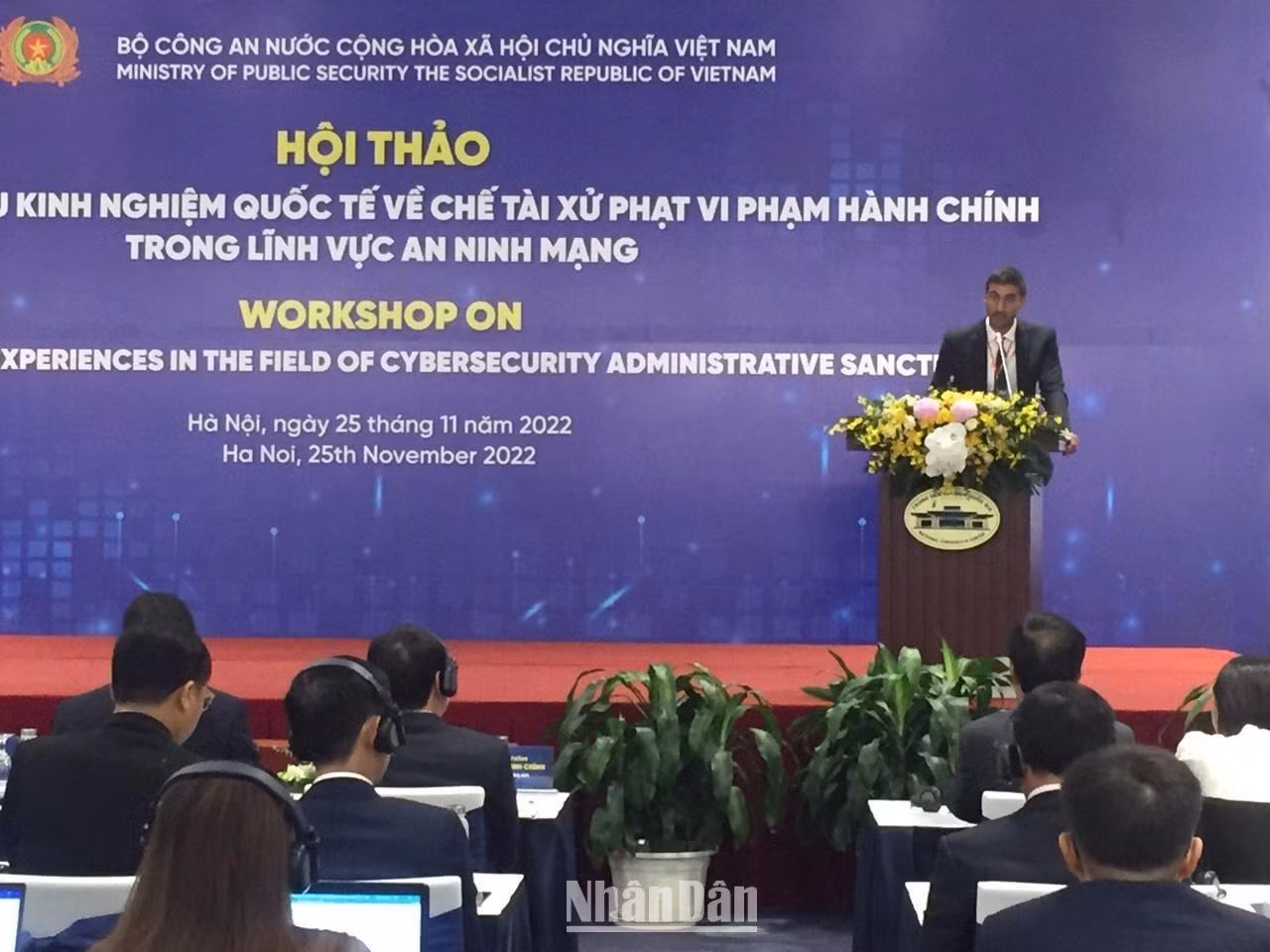 Ông Bruno Sivanandan, đại diện Hiệp hội Doanh nghiệp châu Âu tại Việt Nam, trình bày tham luận tại Hội thảo. (Ảnh: VĂN TOẢN) Ông Bruno Sivanandan, đại diện Hiệp hội Doanh nghiệp châu Âu tại Việt Nam, trình bày tham luận tại Hội thảo. (Ảnh: VĂN TOẢN)