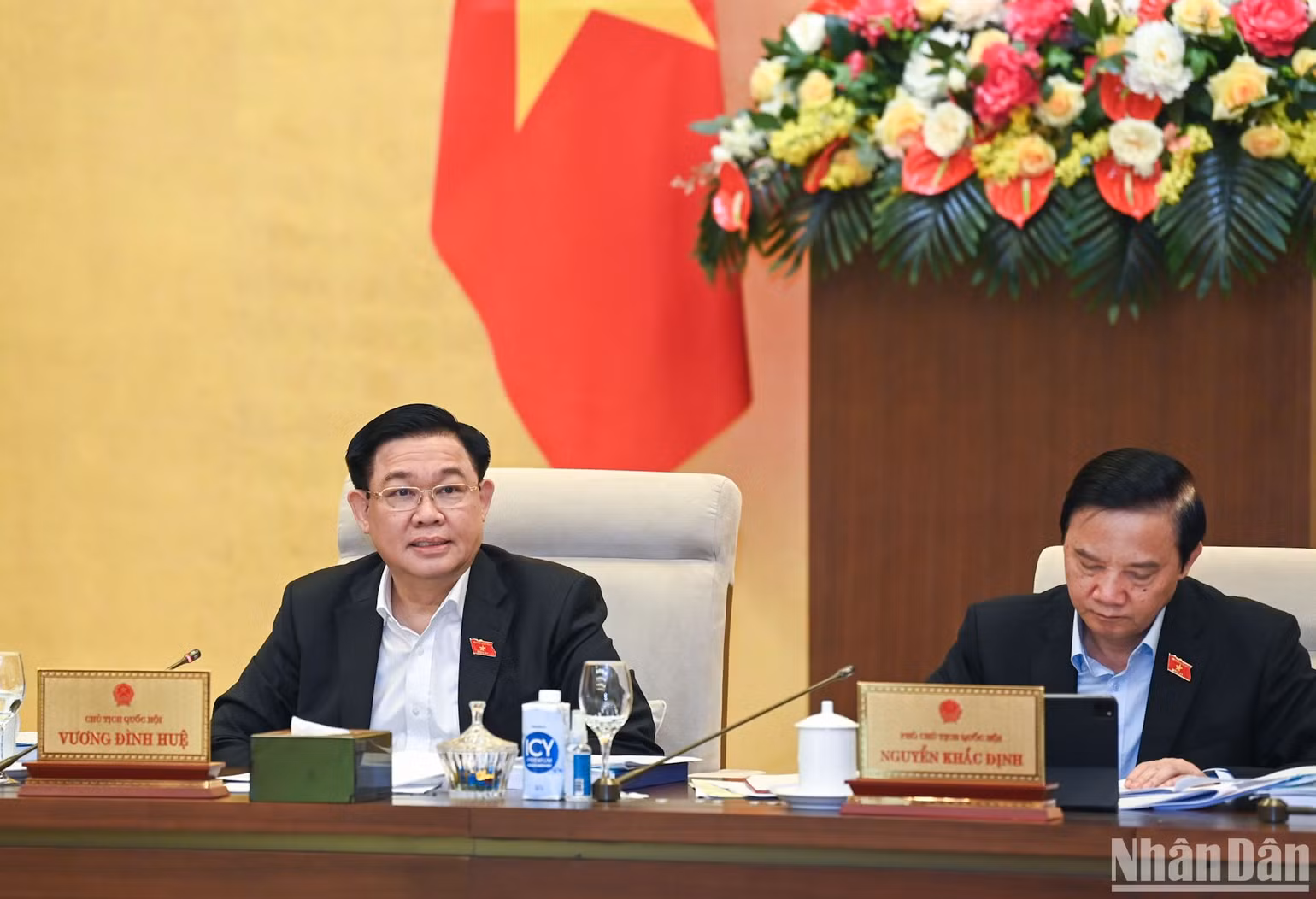 Chủ tịch Quốc hội Vương Đình Huệ đánh giá dự án Luật được chuẩn bị công phu, đã sửa đổi căn bản, khá toàn diện Luật Công chứng năm 2014. (Ảnh: DUY LINH)