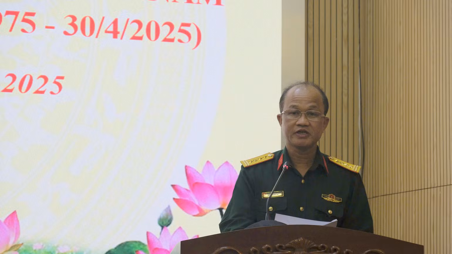 Đại tá, Tiến sĩ Lê Thanh Bài, Phó Viện trưởng Viện Chiến lược và Lịch sử Quốc phòng Việt Nam thông tin về công tác chuẩn bị, tổ chức Hội thảo. (Ảnh: NINH CƠ) Đại tá, Tiến sĩ Lê Thanh Bài, Phó Viện trưởng Viện Chiến lược và Lịch sử Quốc phòng Việt Nam thông tin về công tác chuẩn bị, tổ chức Hội thảo. (Ảnh: NINH CƠ)