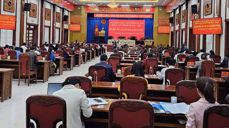 Quang cảnh kỳ họp.