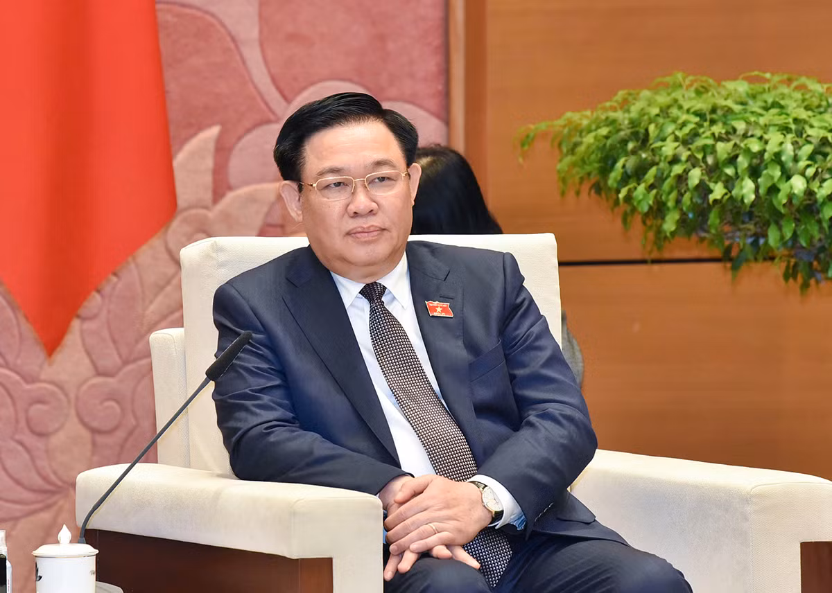 Chủ tịch Quốc hội Vương Đình Huệ phát biểu tại buổi tiếp. (Ảnh Duy Linh)