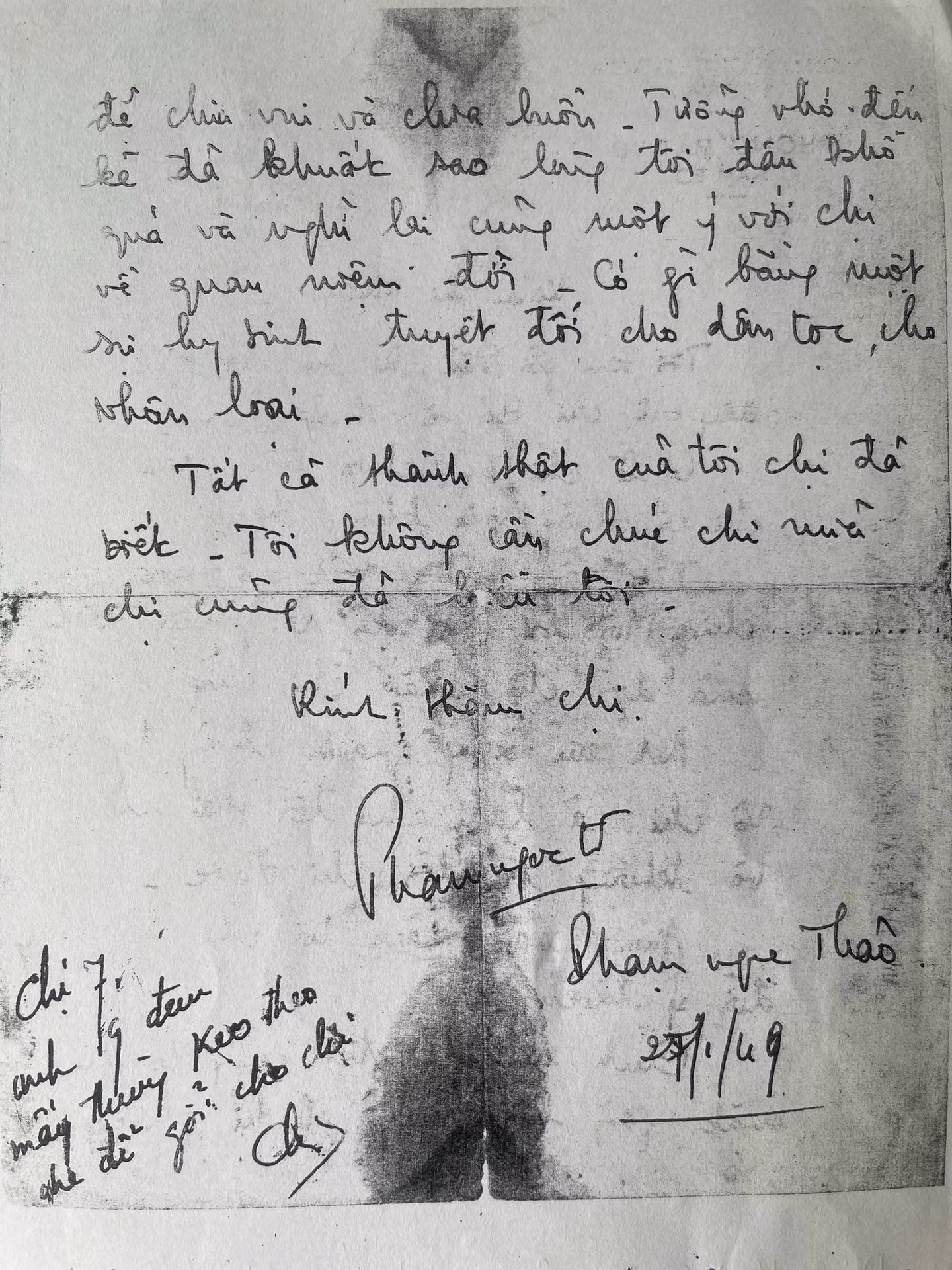Lá thư Đại tá Phạm Ngọc Thảo viết cho bà Phạm Thị Nhiệm, ngày 27/1/1949. Ảnh: GIA ĐÌNH CUNG CẤP