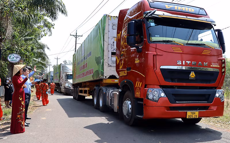 Lô hàng chuối tươi của tỉnh Đồng Nai xuất khẩu sang thị trường Trung Quốc đầu năm 2023. Lô hàng chuối tươi của tỉnh Đồng Nai xuất khẩu sang thị trường Trung Quốc đầu năm 2023.