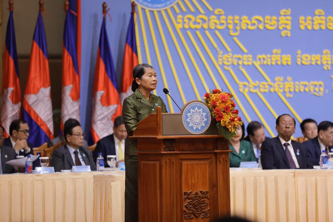 Samdech Kittisangahapundit Men Sam An, Phó Chủ tịch CPP được bầu làm Chủ tịch Hội đồng Dân tộc Mặt trận Đoàn kết phát triển Tổ quốc Campuchia (Ảnh: AKP) Samdech Kittisangahapundit Men Sam An, Phó Chủ tịch CPP được bầu làm Chủ tịch Hội đồng Dân tộc Mặt trận Đoàn kết phát triển Tổ quốc Campuchia (Ảnh: AKP)