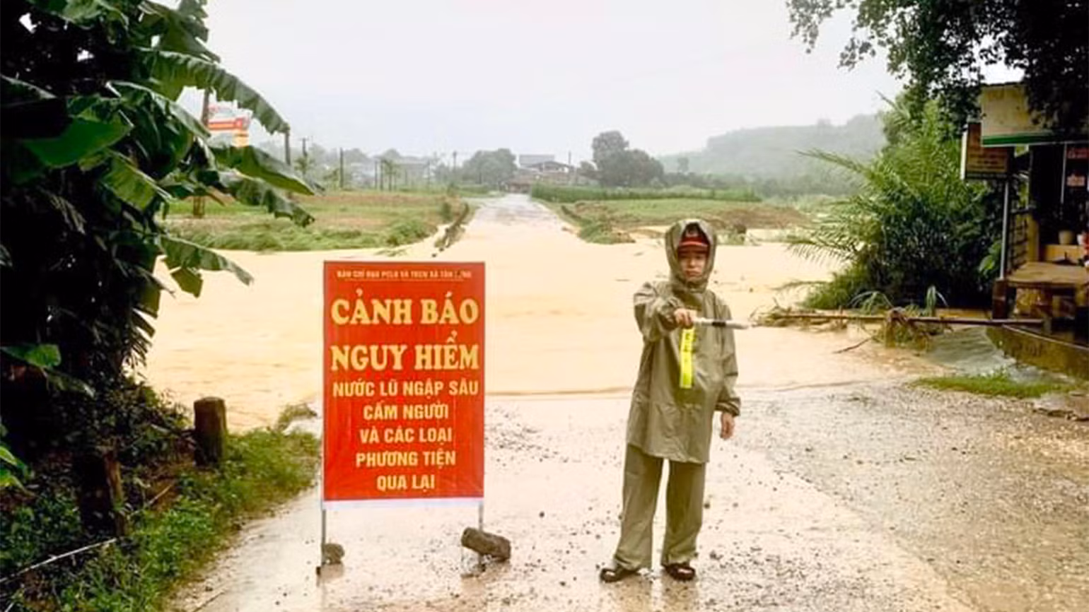 Thêm một nạn nhân thiệt mạng do mưa lũ tại Tuyên Quang ảnh 1