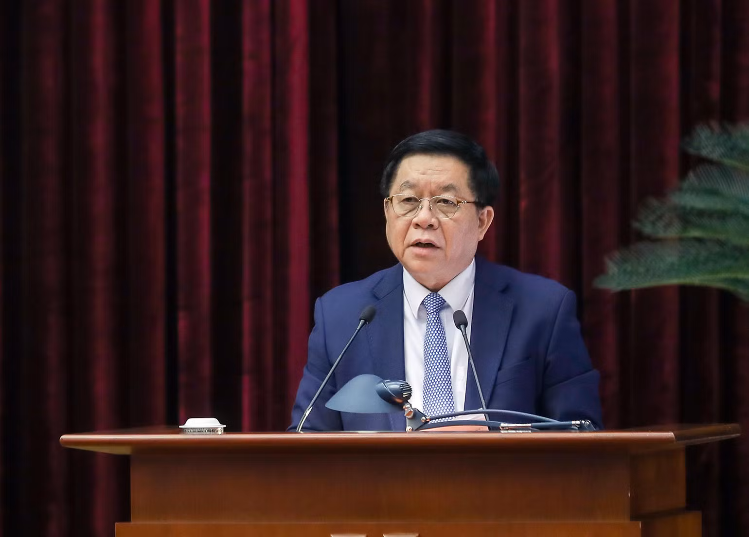 Trưởng Ban Tuyên giáo Trung ương Nguyễn Trọng Nghĩa phát biểu tại hội nghị. (Ảnh: Đăng Anh)