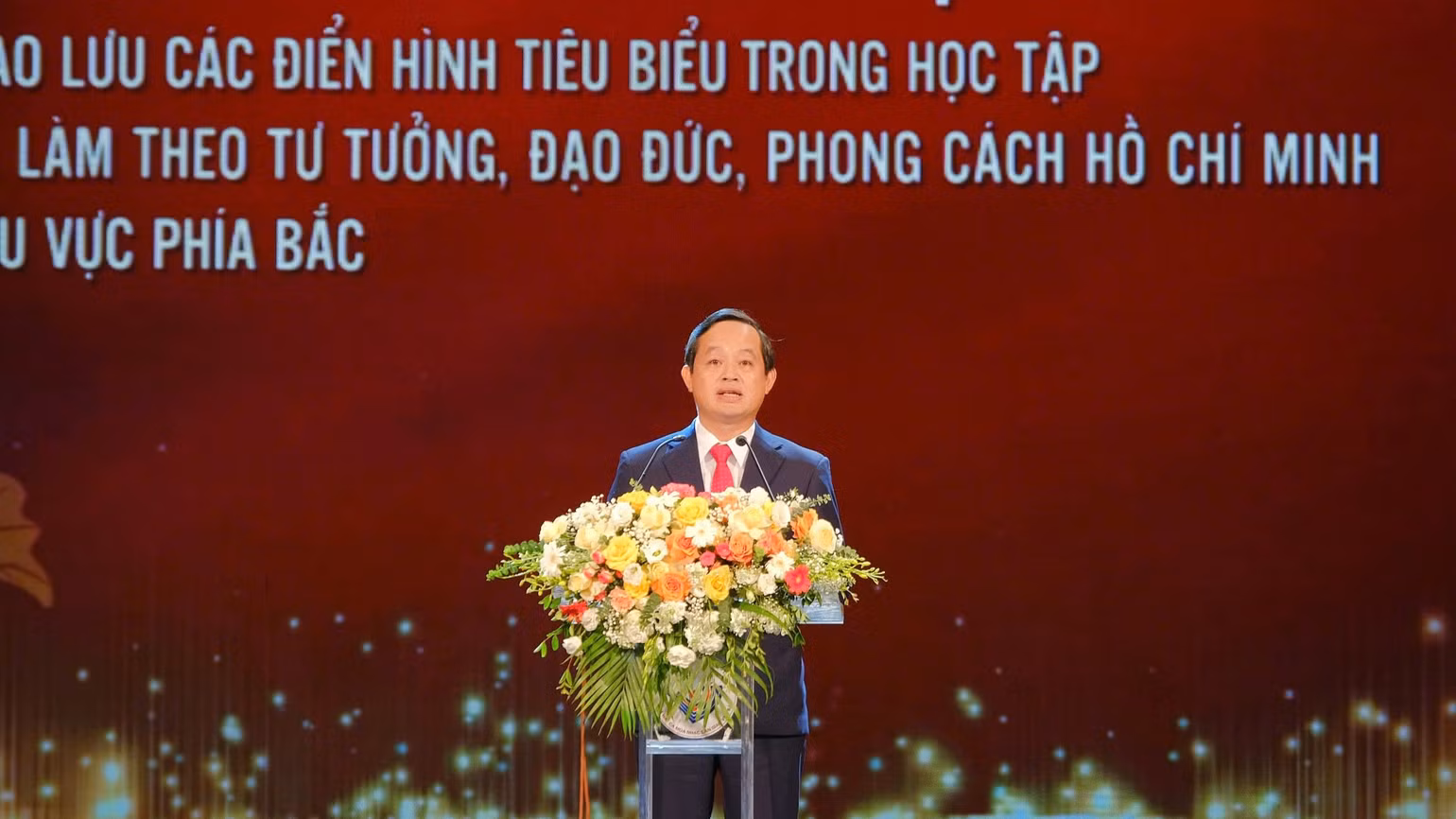 Theo đồng chí Phạm Hoàng Sơn, Phó Bí thư Thường trực Tỉnh ủy Thái Nguyên, Chủ tịch Hội đồng nhân dân tỉnh, học tập và làm theo Bác Hồ góp phần tích cực phát triển tỉnh Thái Nguyên. Theo đồng chí Phạm Hoàng Sơn, Phó Bí thư Thường trực Tỉnh ủy Thái Nguyên, Chủ tịch Hội đồng nhân dân tỉnh, học tập và làm theo Bác Hồ góp phần tích cực phát triển tỉnh Thái Nguyên.
