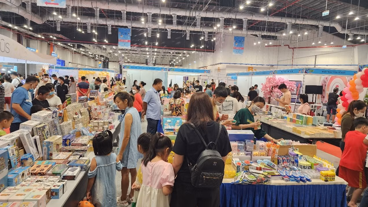 Ngày hội Nhân vật biểu tượng và bản quyền Việt Nam-Hàn Quốc năm 2023 thu hút nhiều đối tượng khán giả.