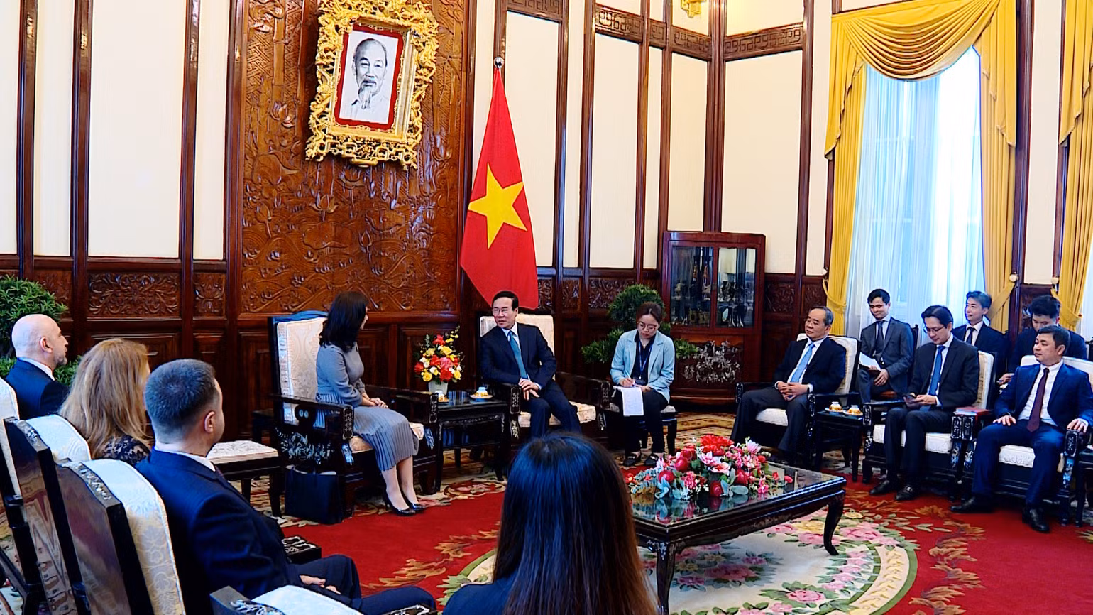 Quang cảnh buổi tiếp. Quang cảnh buổi tiếp.