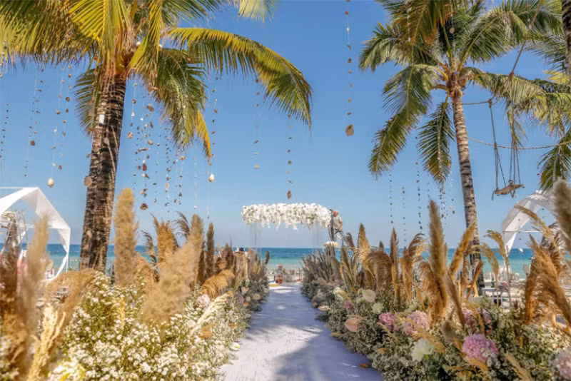 JW Marriott Phu Quoc Emerald Bay là địa điểm được giới tài phiệt săn lùng để tổ chức đám cưới JW Marriott Phu Quoc Emerald Bay là địa điểm được giới tài phiệt săn lùng để tổ chức đám cưới