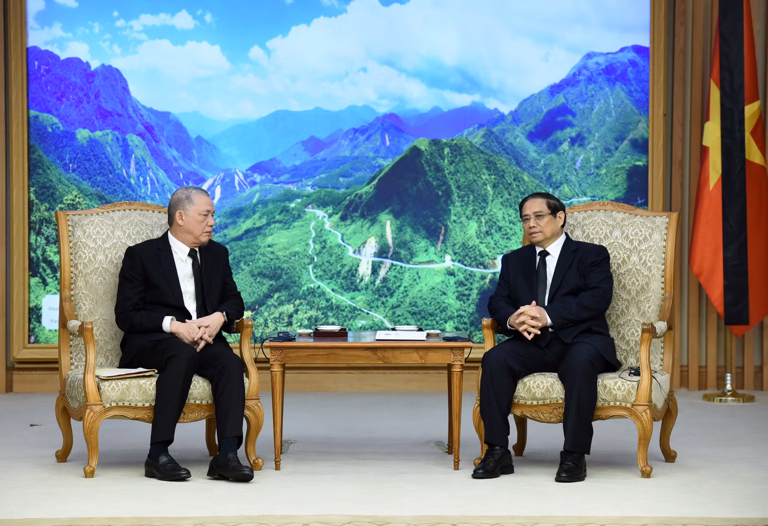 Thủ tướng Phạm Minh Chính tiếp Phó Thủ tướng Malaysia Fadillah Yusof.