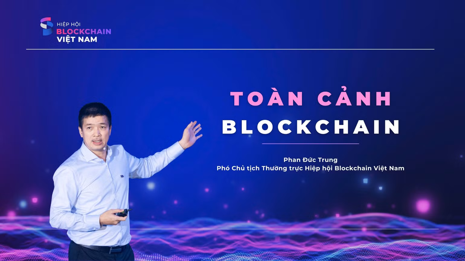 Giảng dạy khóa học Toàn cảnh blockchain trên nền tảng học trực tuyến MasterTeck. (Ảnh chụp màn hình Masterteck.edu.vn)