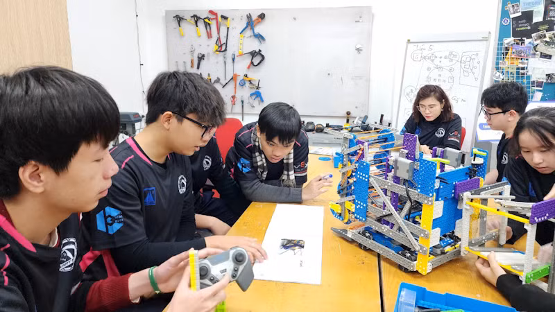 Tinh thần làm việc theo nhóm rất cao.