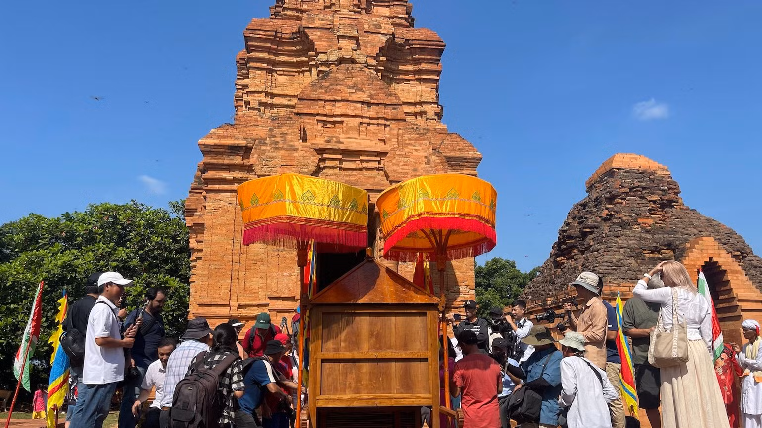 Lễ hội truyền thống của người Chăm.