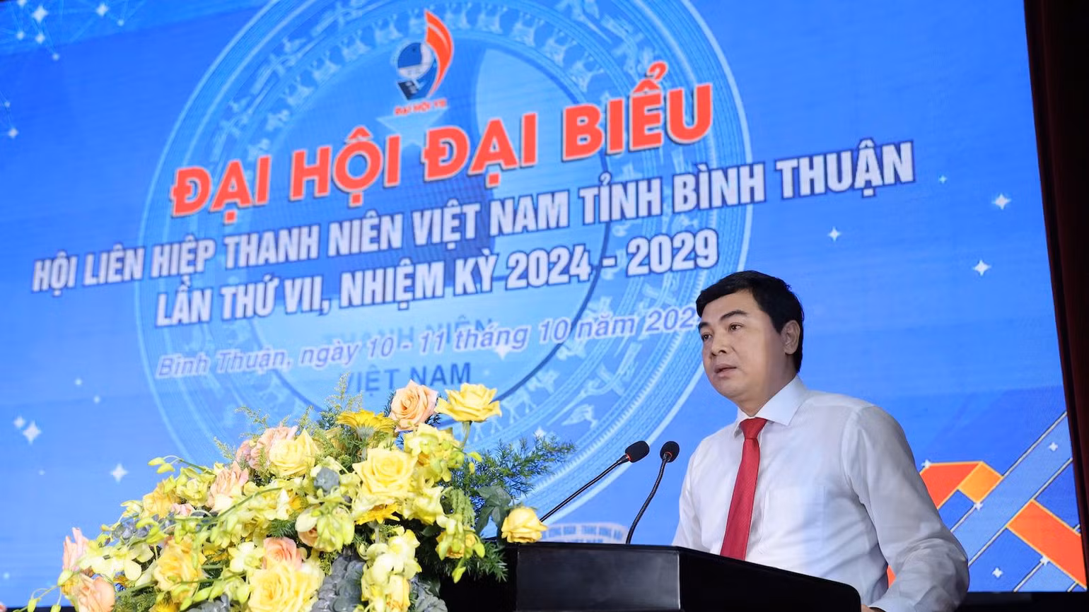 Bí thư Tỉnh ủy Bình Thuận Nguyễn Hoài Anh phát biểu chỉ đạo Bí thư Tỉnh ủy Bình Thuận Nguyễn Hoài Anh phát biểu chỉ đạo