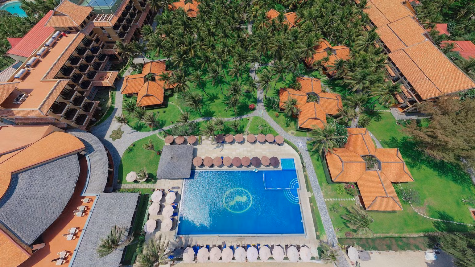 Resort Seahorse phát triển mảng xanh, vật liệu thân thiện với môi trường để phát triển du lịch xanh.
