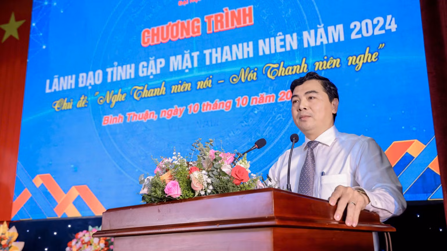Bí thư Tỉnh ủy Bình Thuận Nguyễn Hoài Anh phát biểu tại chương trình