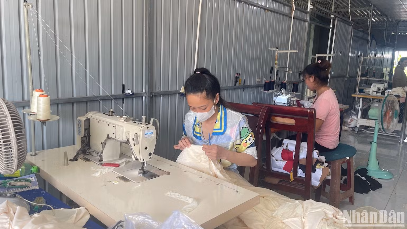 Ngân hàng chính sách xã hội tỉnh được tăng nguồn vốn để cho vay đối với người nghèo và các đối tượng chính sách khác.