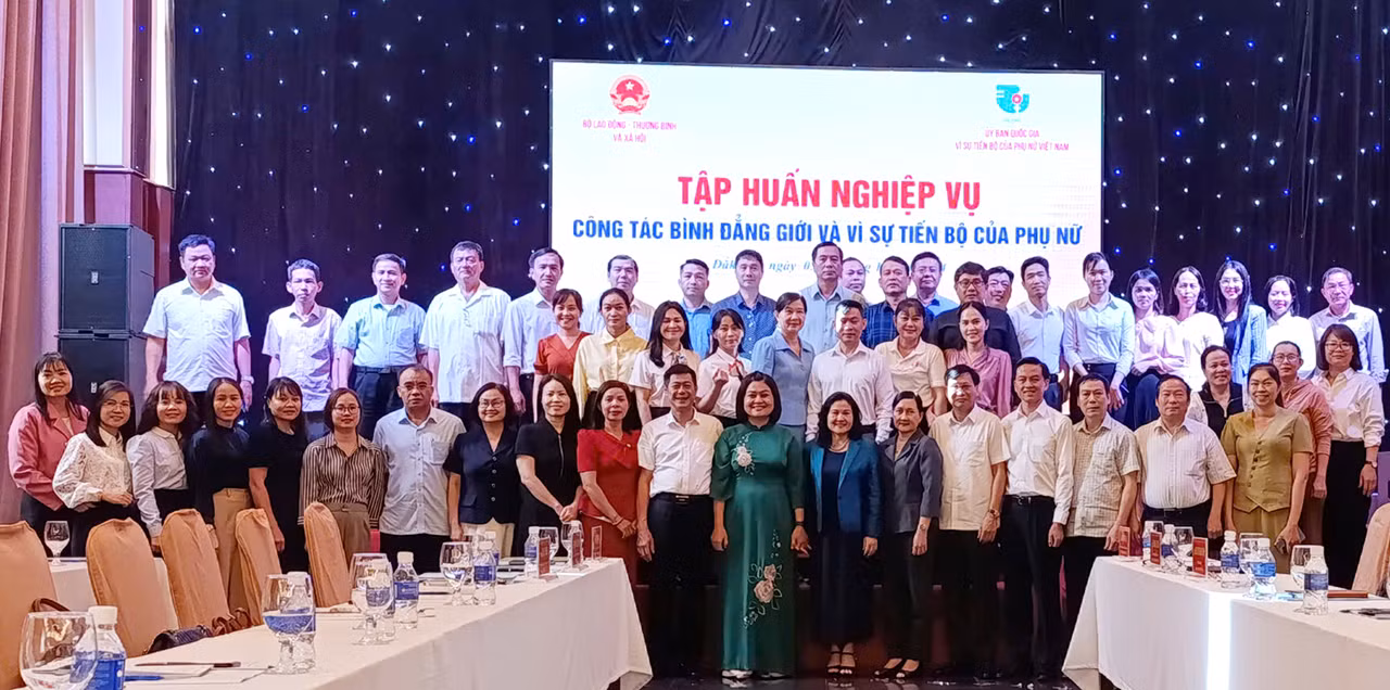 Các đại biểu dự hội nghị tập huấn. (Ảnh Molisa)