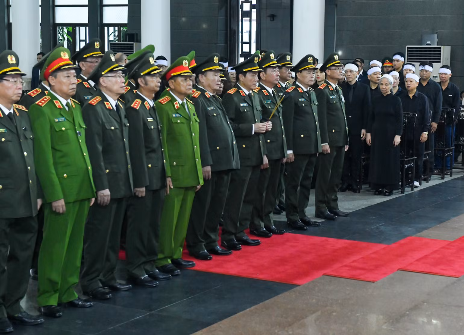 Toàn cảnh Lễ viếng Tổng Bí thư Nguyễn Phú Trọng: Trang nghiêm và xúc động ảnh 109 Toàn cảnh Lễ viếng Tổng Bí thư Nguyễn Phú Trọng: Trang nghiêm và xúc động ảnh 109